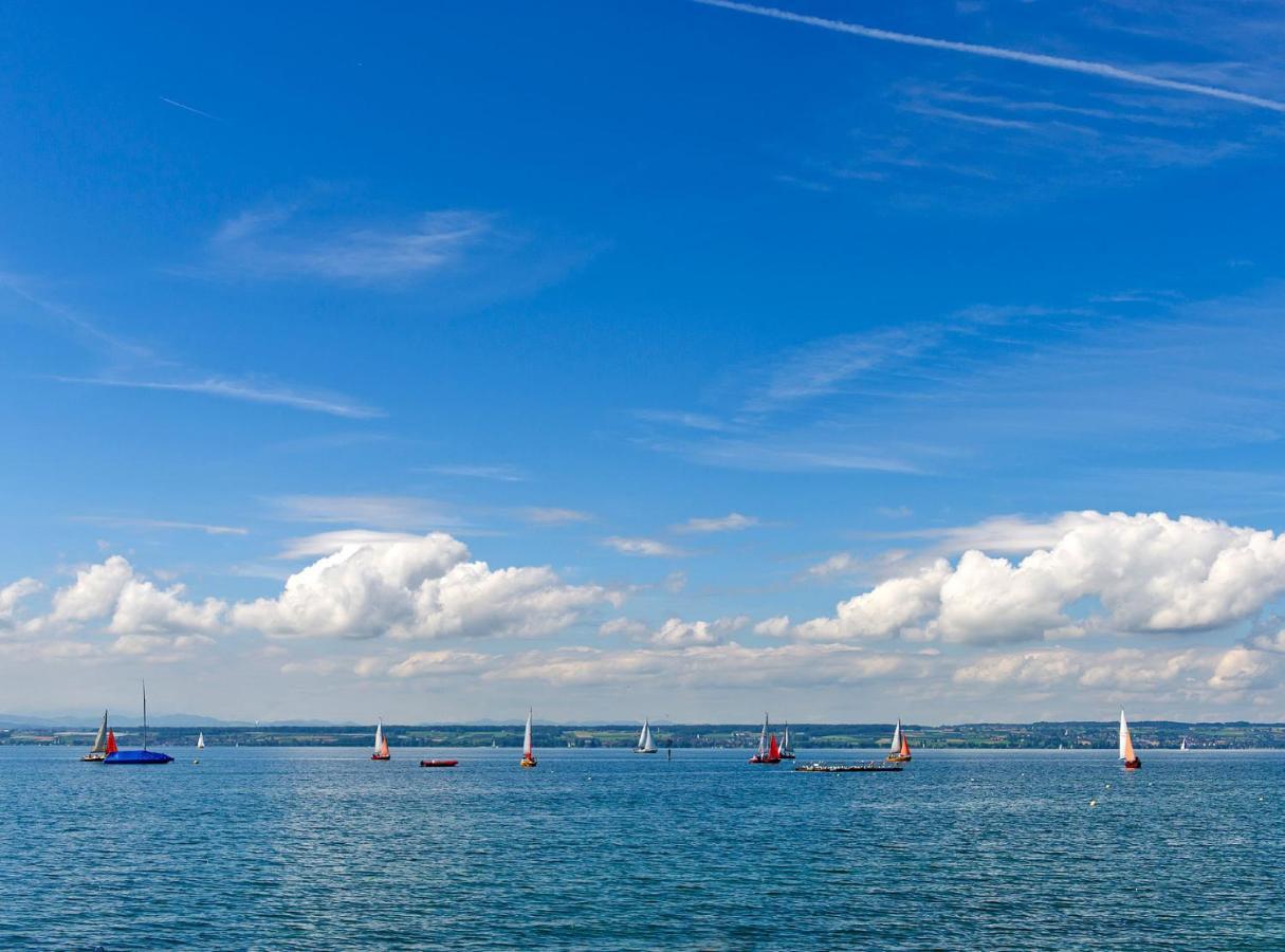 Hotel Heinzler Am See Immenstaad am Bodensee Bagian luar foto