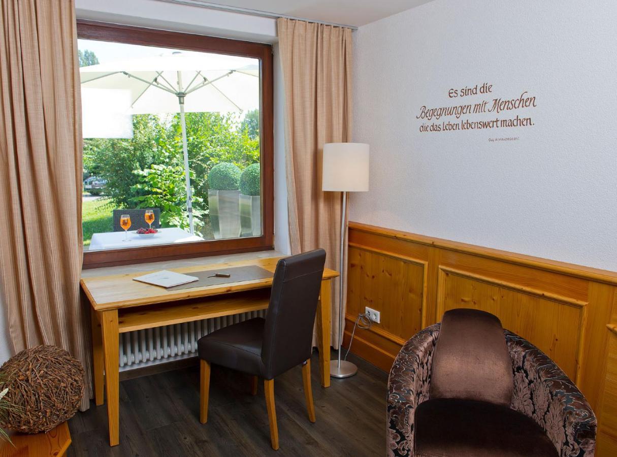 Hotel Heinzler Am See Immenstaad am Bodensee Bagian luar foto