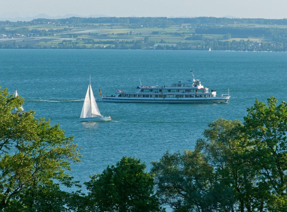 Hotel Heinzler Am See Immenstaad am Bodensee Bagian luar foto