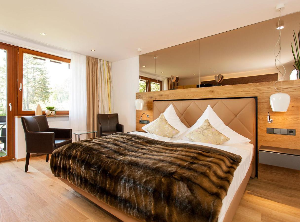 Hotel Heinzler Am See Immenstaad am Bodensee Bagian luar foto